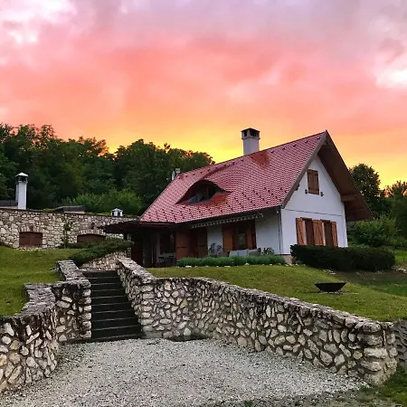 Oereghegyi Panorama Villa, * Балатонедерич