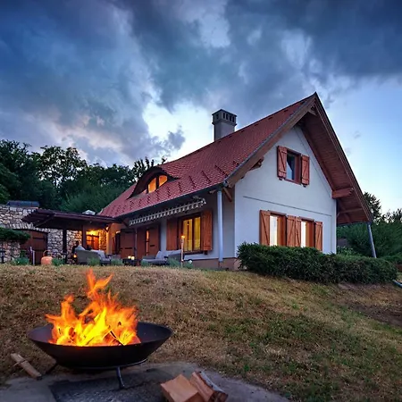 Villa Oereghegyi Panorama Villa, Balatonederics